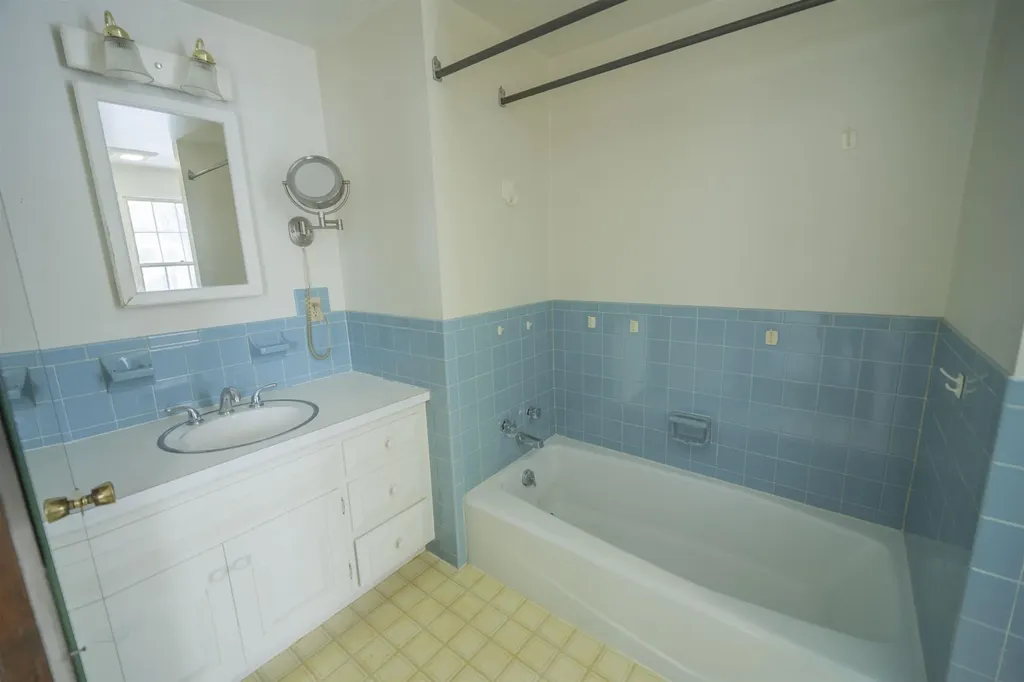 198 Hillcrest Terrace Brattleboro VT 05301