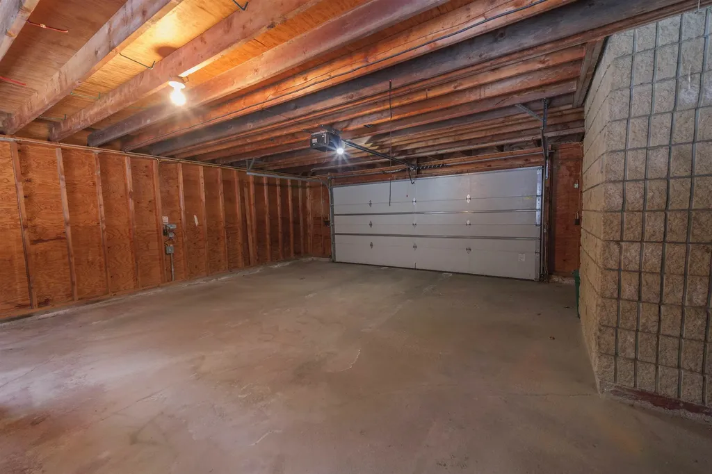 198 Hillcrest Terrace Brattleboro VT 05301