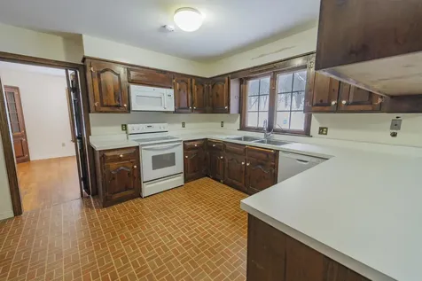 198 Hillcrest Terrace Brattleboro VT 05301