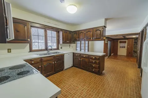 198 Hillcrest Terrace Brattleboro VT 05301