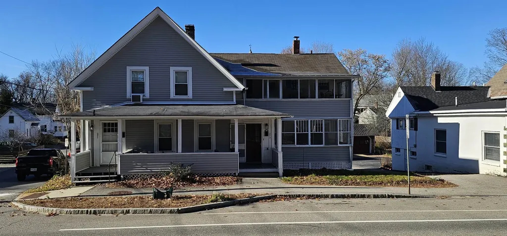 271 Village Street Concord NH 03303-9997