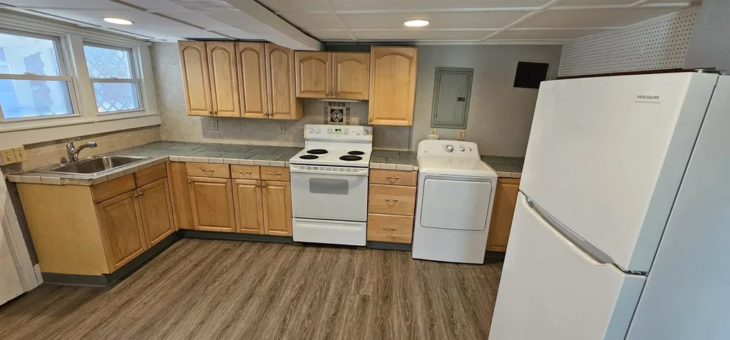 271 Village Street Concord NH 03303-9997