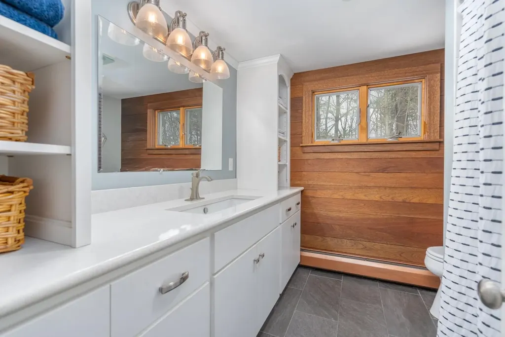 954 Parker Mountain Road Strafford NH 03884