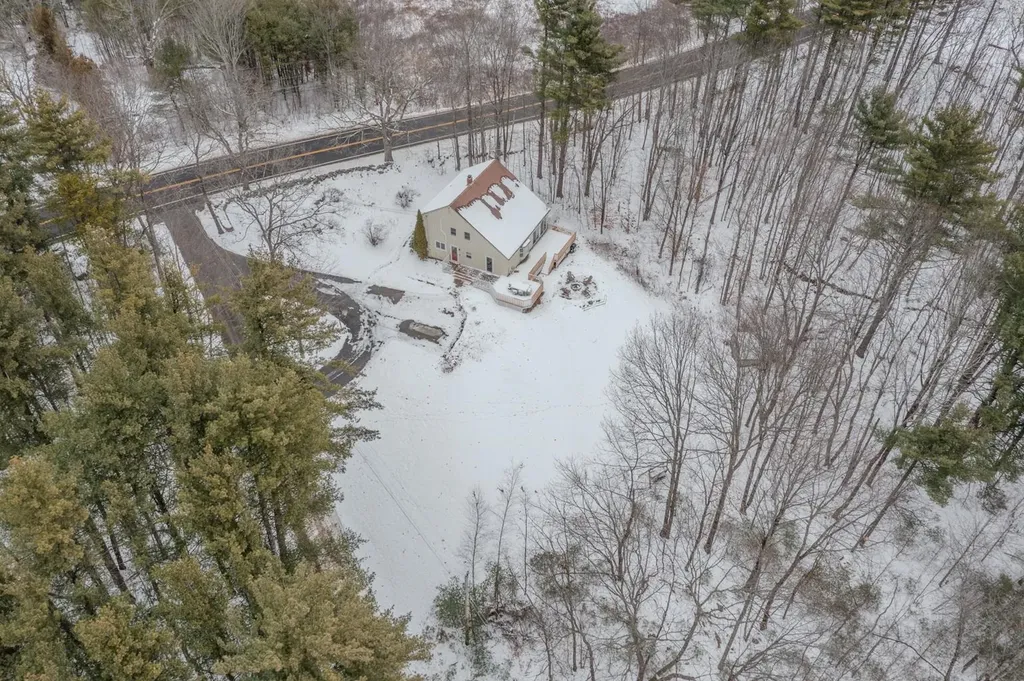 954 Parker Mountain Road Strafford NH 03884