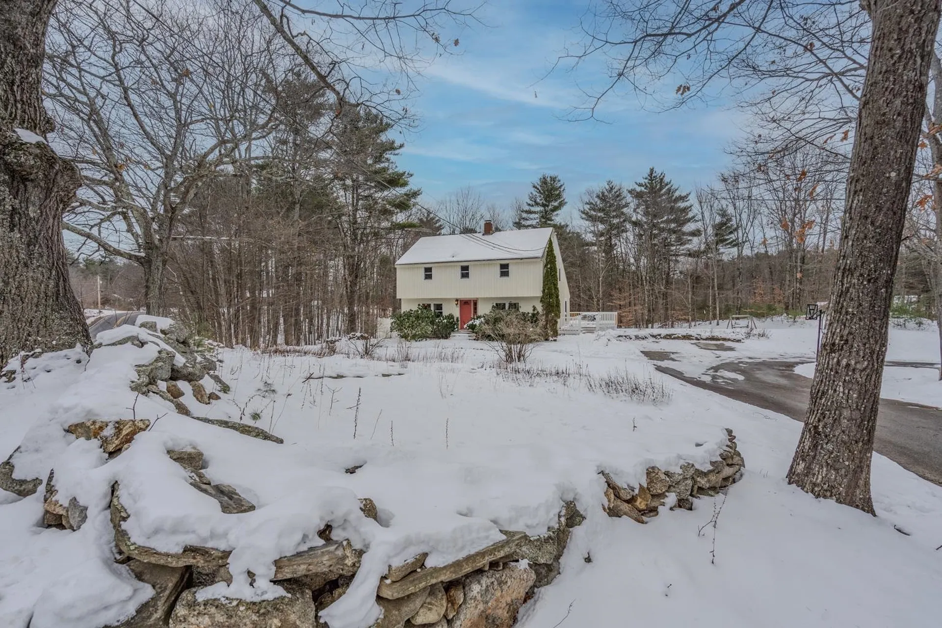 954 Parker Mountain Road Strafford NH 03884