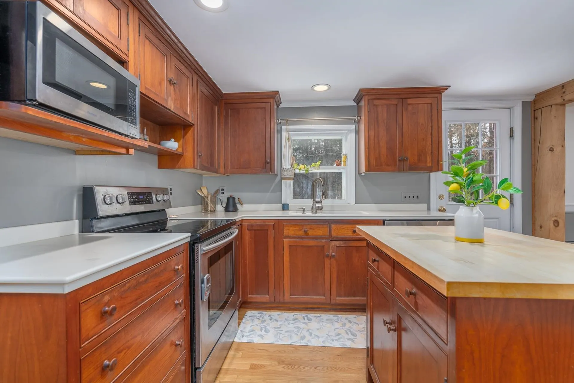 954 Parker Mountain Road Strafford NH 03884