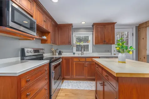 954 Parker Mountain Road Strafford NH 03884