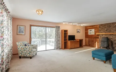 521 County Road Walpole NH 03608