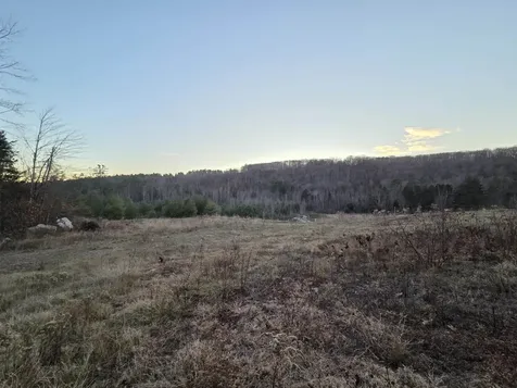 672-3 Bog Road Enfield NH 03748