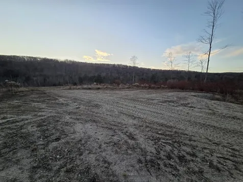 672-3 Bog Road Enfield NH 03748