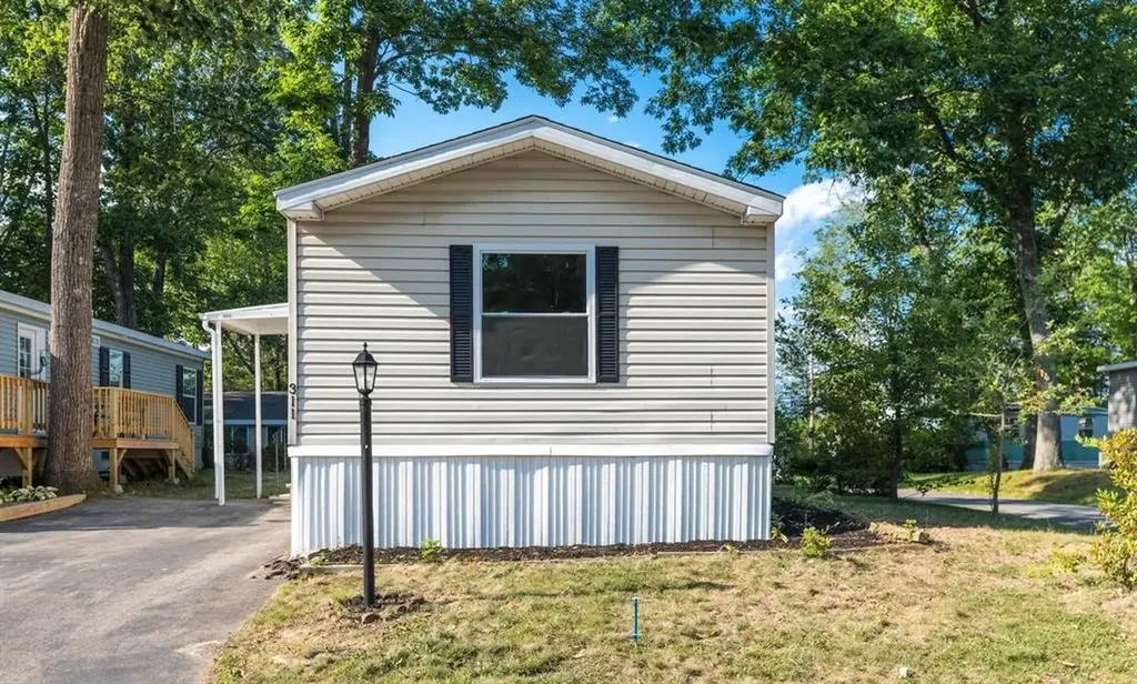 311 Friar Tuck Drive Exeter NH 03833