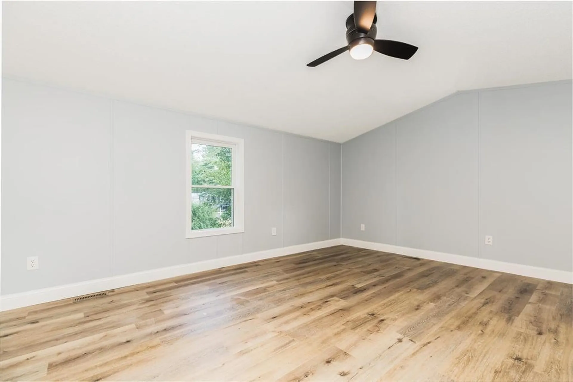 311 Friar Tuck Drive Exeter NH 03833