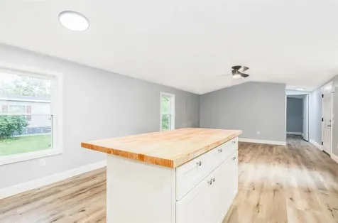 311 Friar Tuck Drive Exeter NH 03833