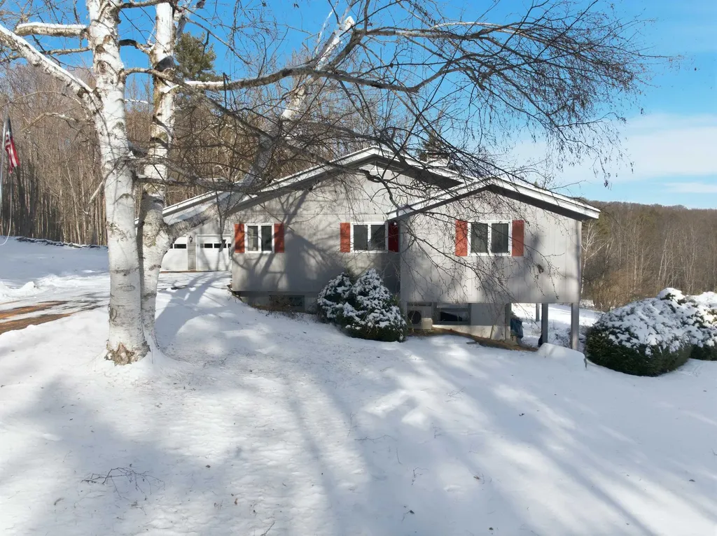 1051 Banister Road West Windsor VT 05089