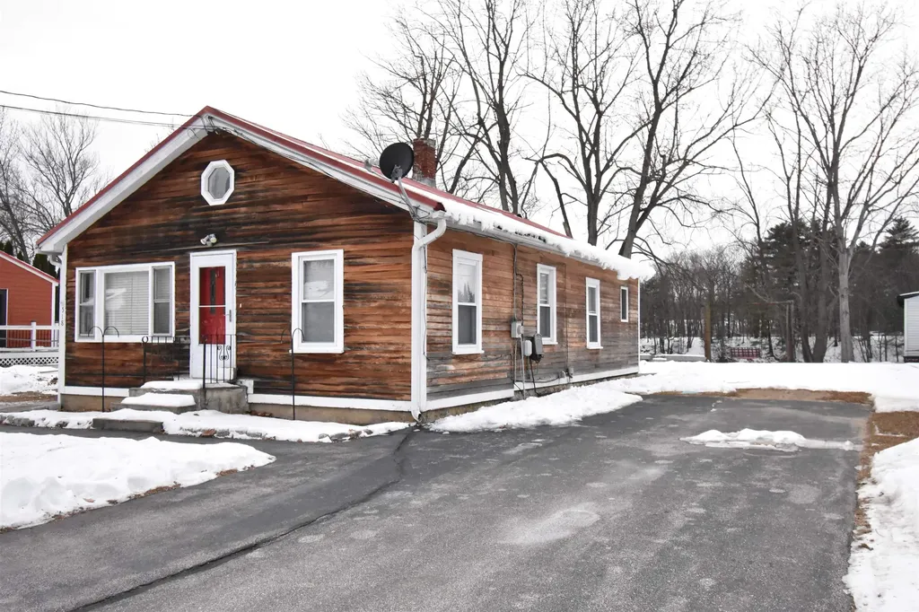 518 Riverdale Avenue Manchester NH 03103