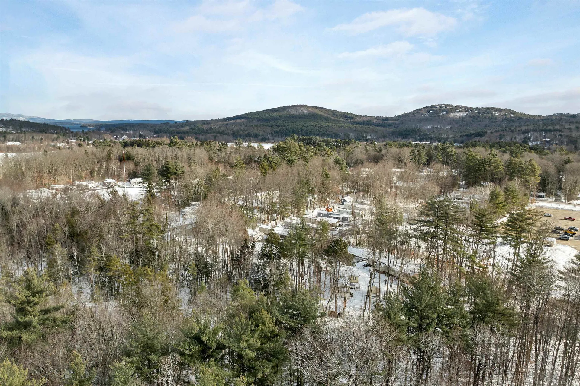 320 Old Lakeshore Road Gilford NH 03249