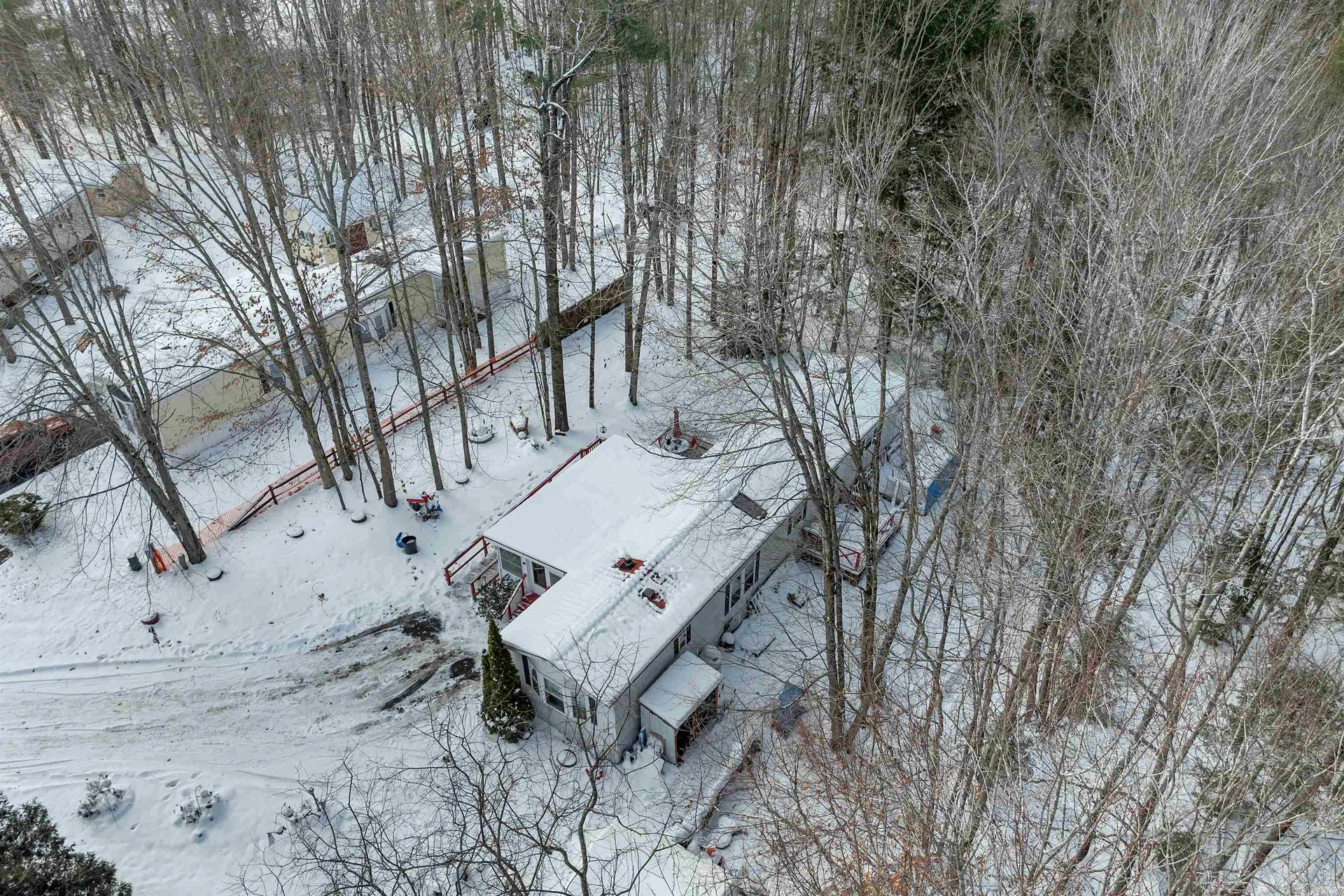 320 Old Lakeshore Road Gilford NH 03249