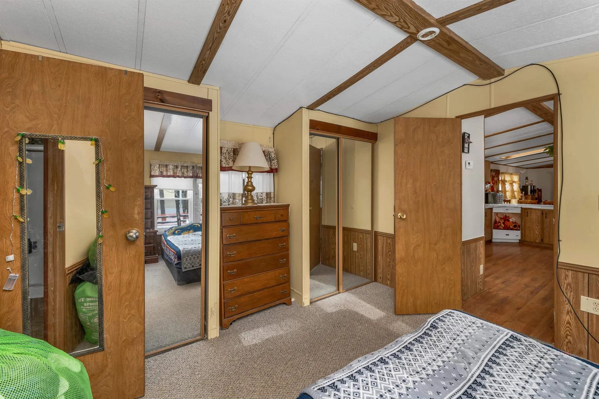 320 Old Lakeshore Road Gilford NH 03249