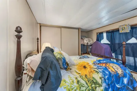 320 Old Lakeshore Road Gilford NH 03249