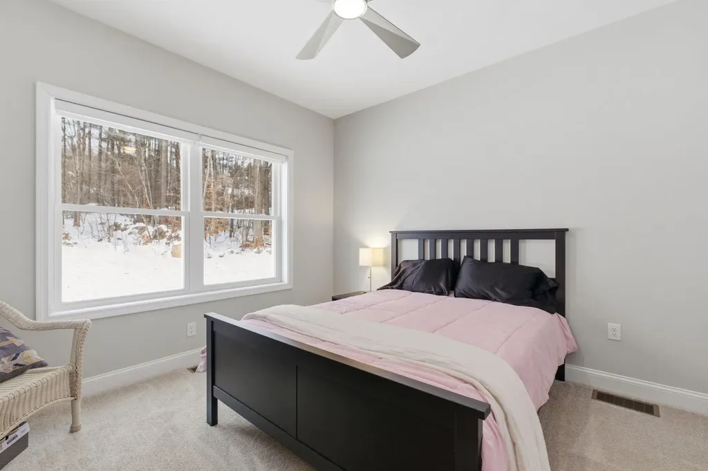 18 Hickorywood Circle Meredith NH 03253