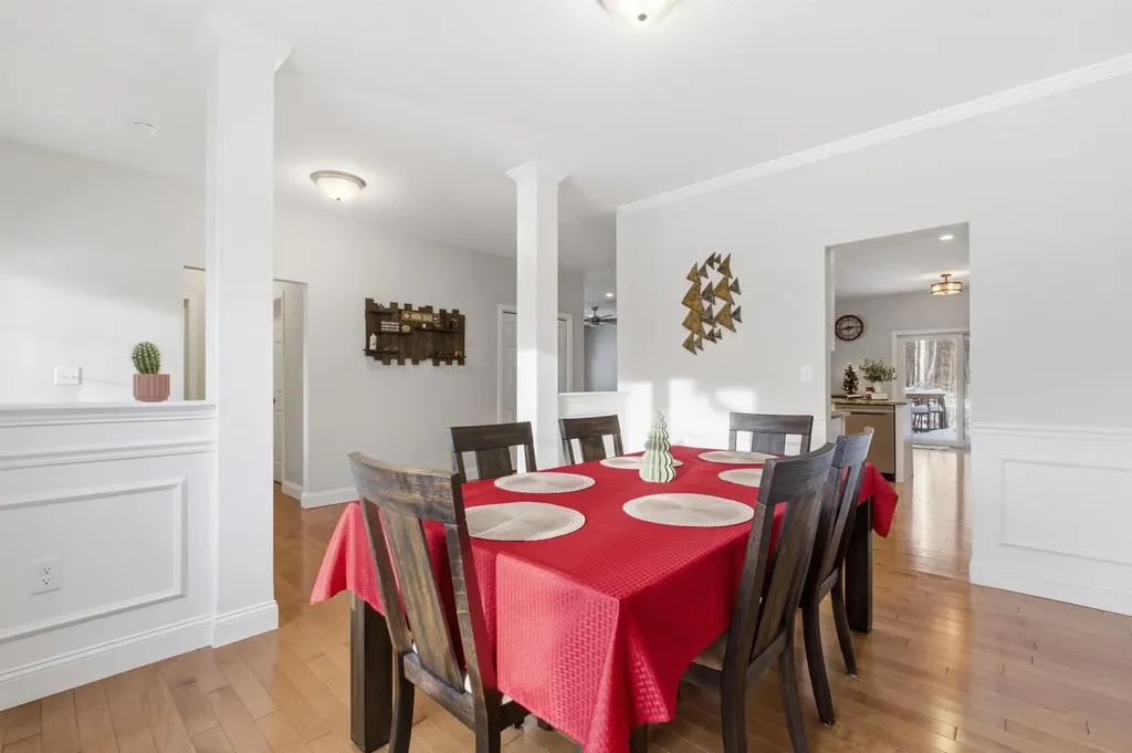 18 Hickorywood Circle Meredith NH 03253