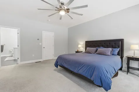 18 Hickorywood Circle Meredith NH 03253