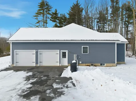 18 Hickorywood Circle Meredith NH 03253