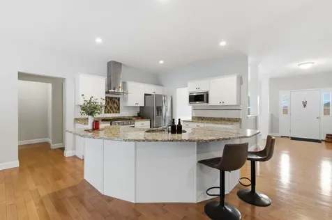 18 Hickorywood Circle Meredith NH 03253