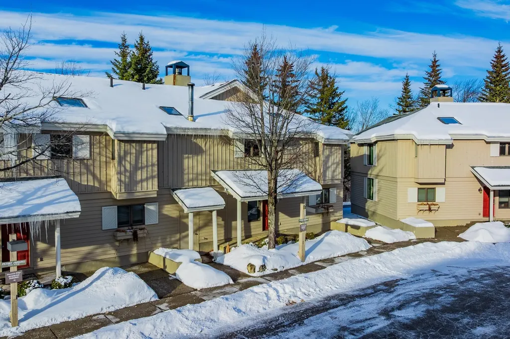 92 Founders Hill Road Stratton VT 05155