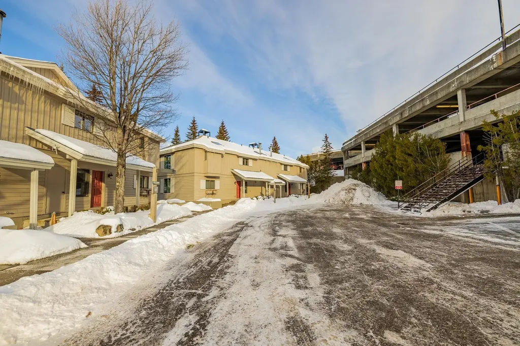 92 Founders Hill Road Stratton VT 05155