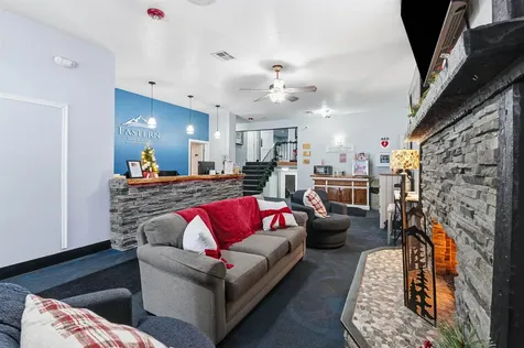 2955 White Mountain Highway Conway NH 03860