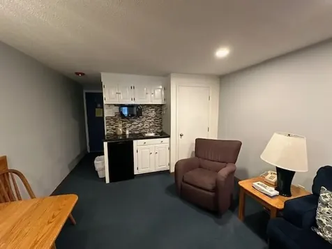 2955 White Mountain Highway Conway NH 03860