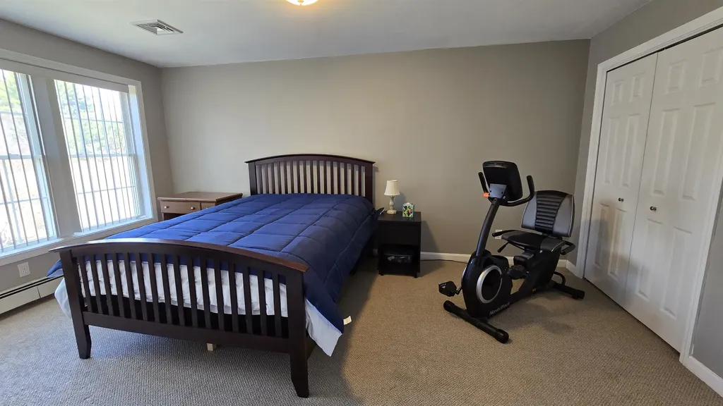 43 Abbey Road Brentwood NH 03833