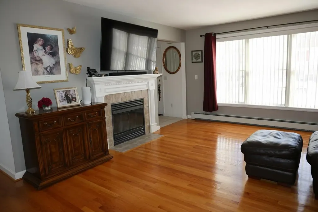 43 Abbey Road Brentwood NH 03833