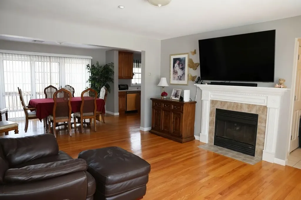 43 Abbey Road Brentwood NH 03833