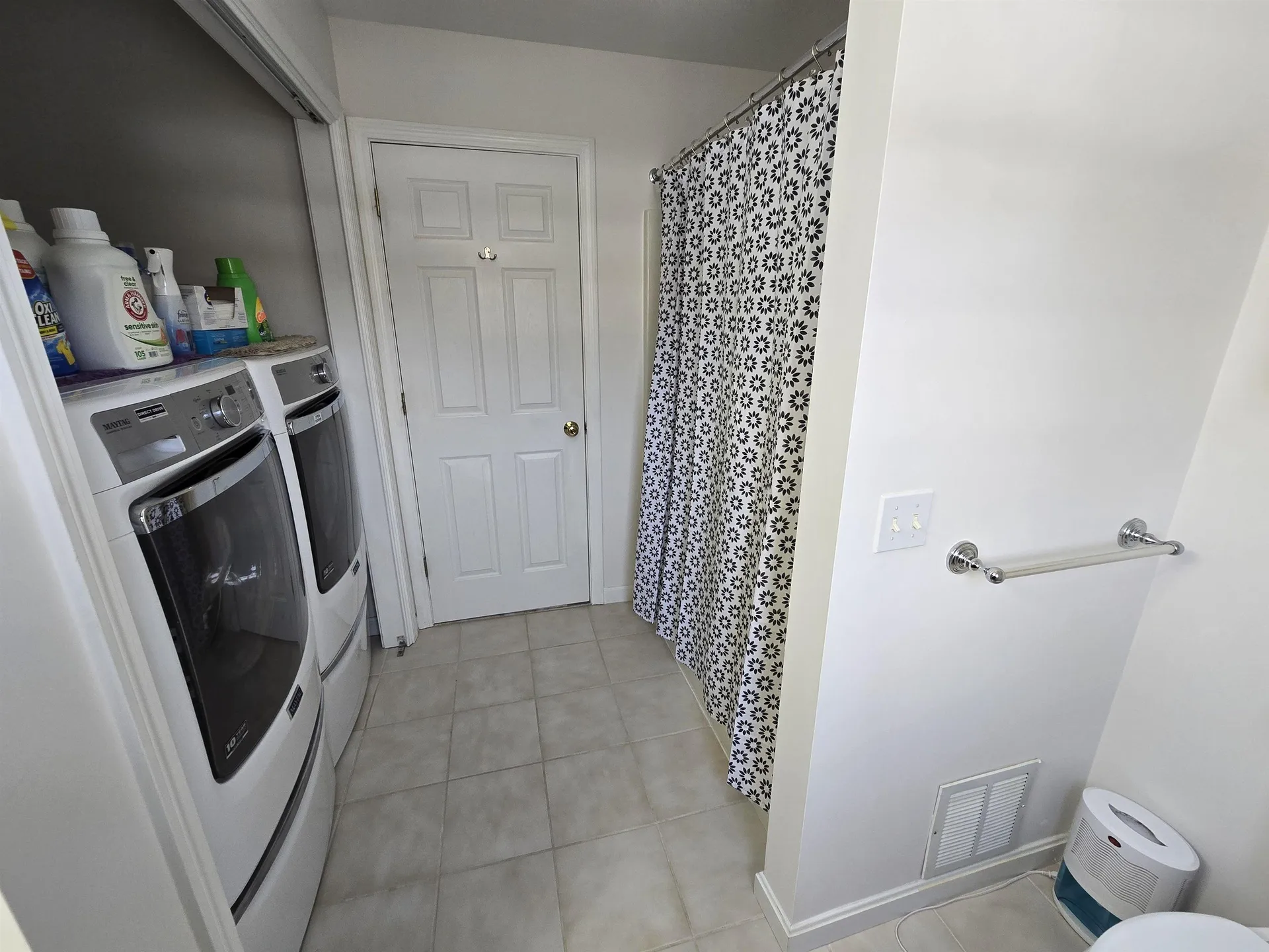 43 Abbey Road Brentwood NH 03833