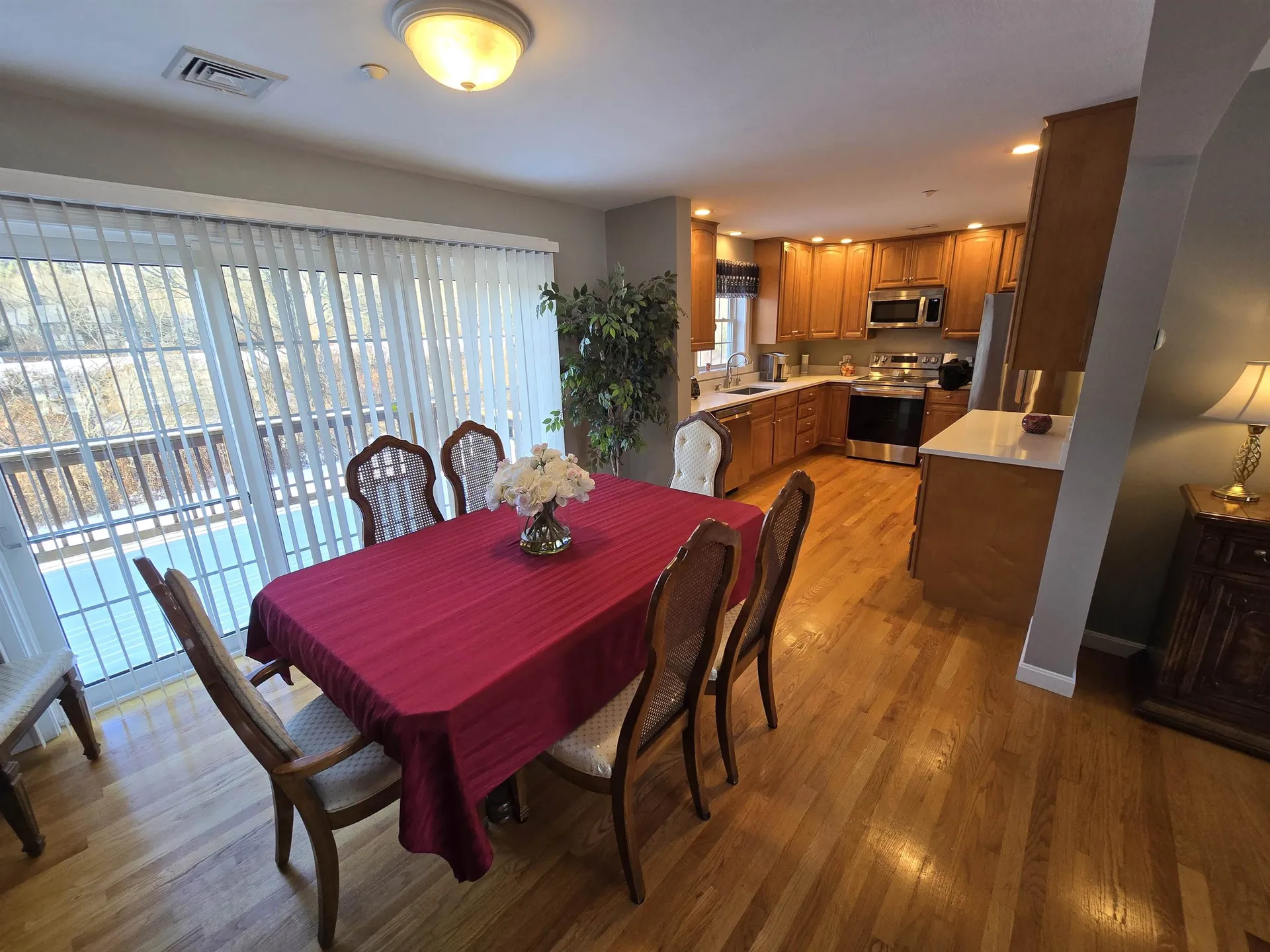 43 Abbey Road Brentwood NH 03833