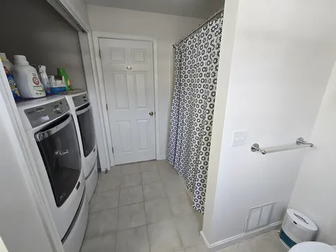 43 Abbey Road Brentwood NH 03833