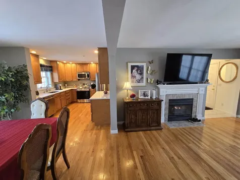 43 Abbey Road Brentwood NH 03833