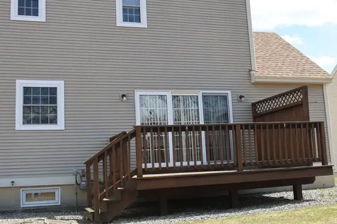 43 Abbey Road Brentwood NH 03833