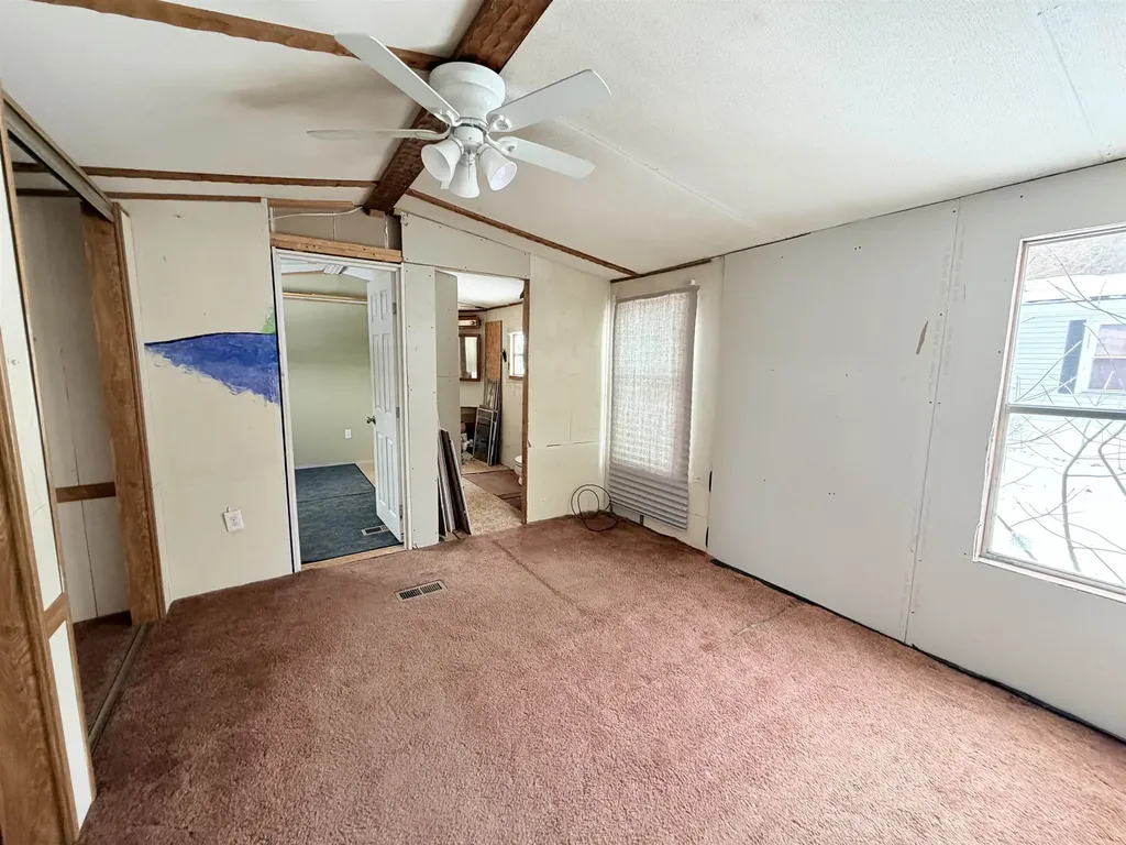 56 Daniels Drive Enfield NH 03748