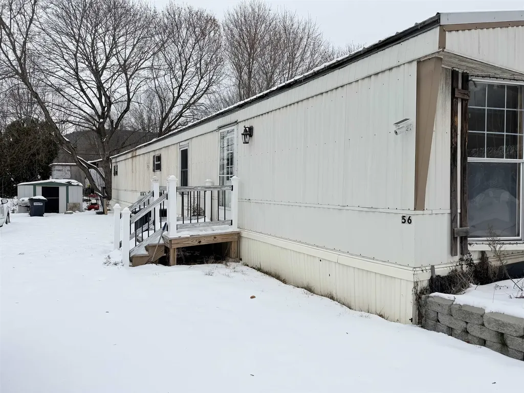 56 Daniels Drive Enfield NH 03748