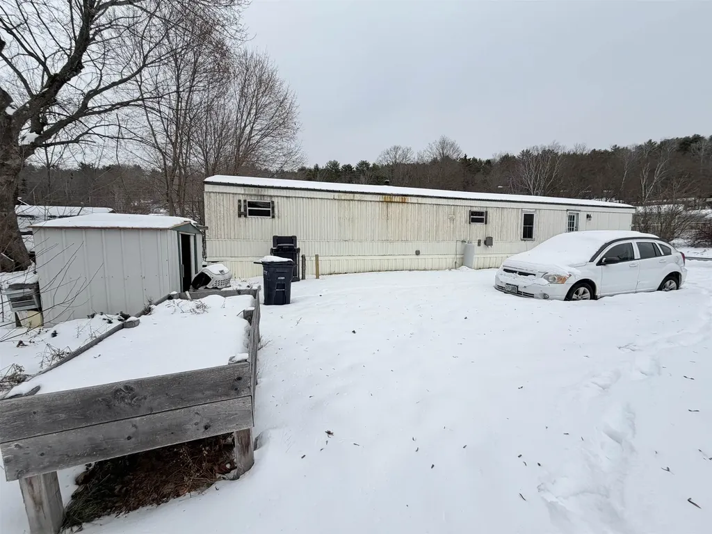 56 Daniels Drive Enfield NH 03748