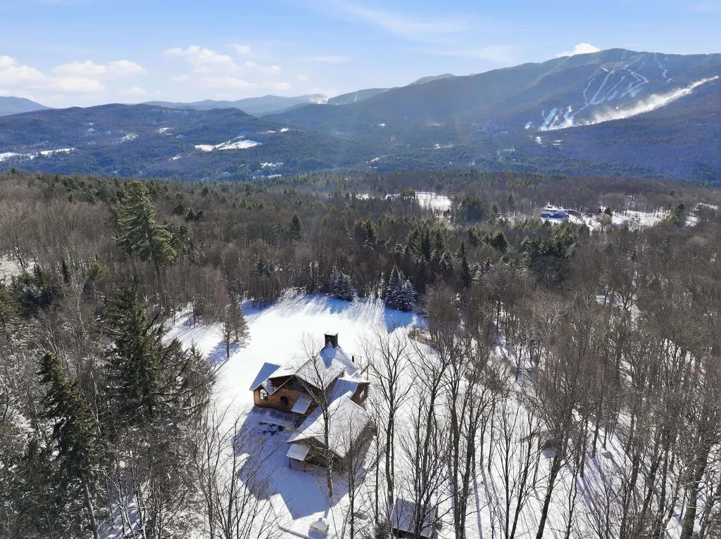421 Stagecoach Road Fayston VT 05673