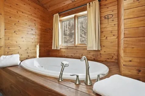 421 Stagecoach Road Fayston VT 05673