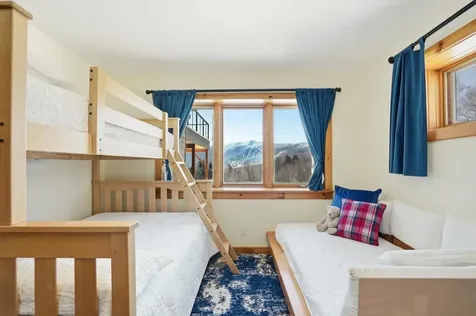 421 Stagecoach Road Fayston VT 05673