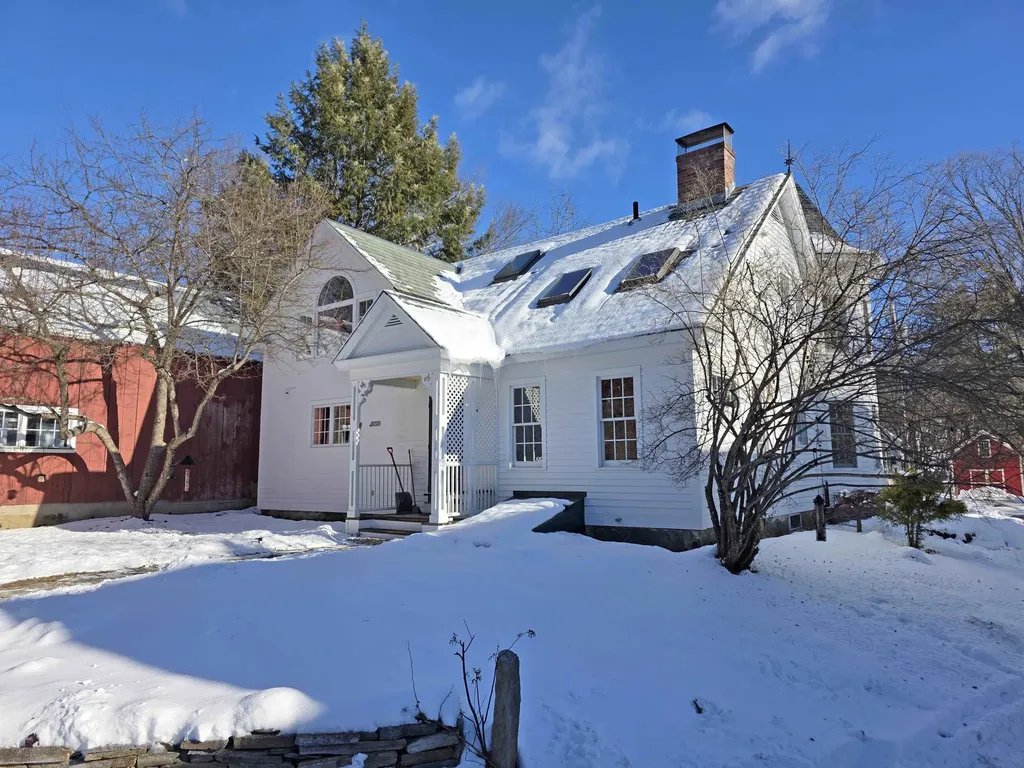 39 West Street Newfane VT 05345