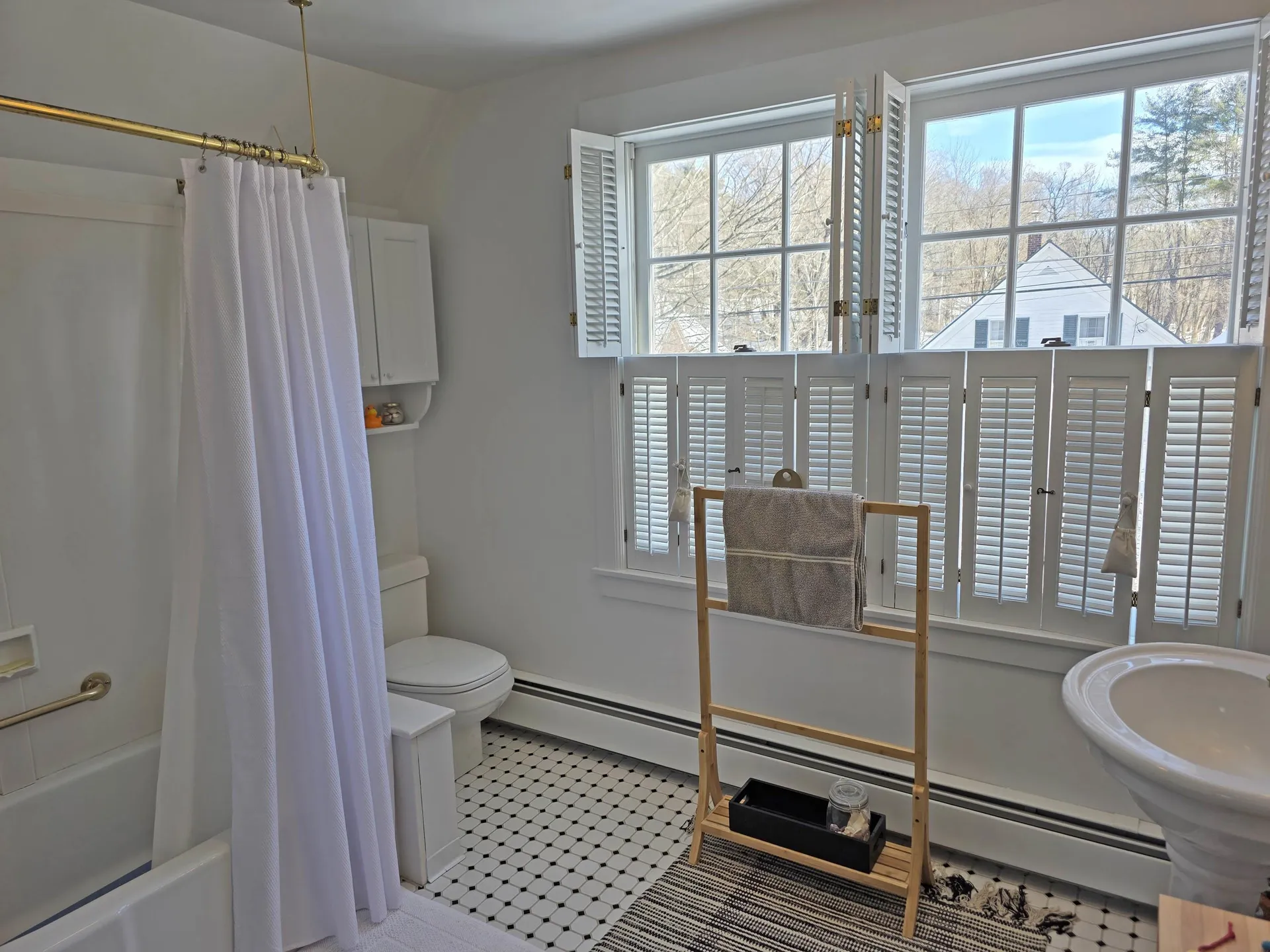 39 West Street Newfane VT 05345