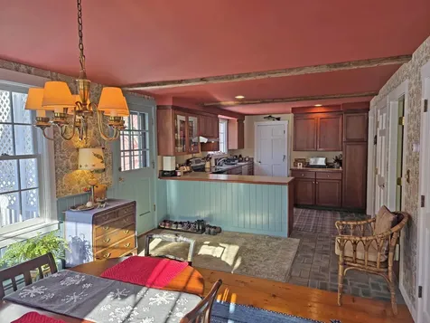 39 West Street Newfane VT 05345