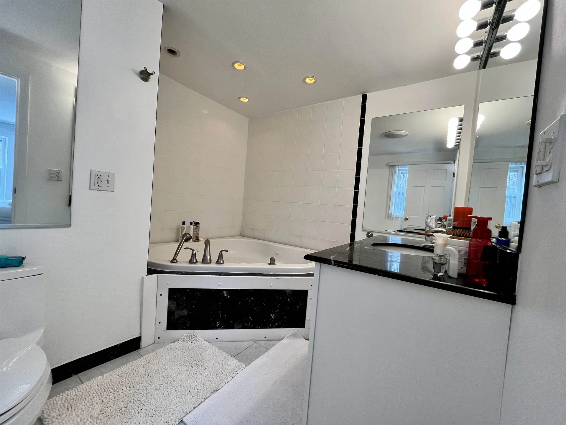 22 River Bend Circle Exeter NH 03833